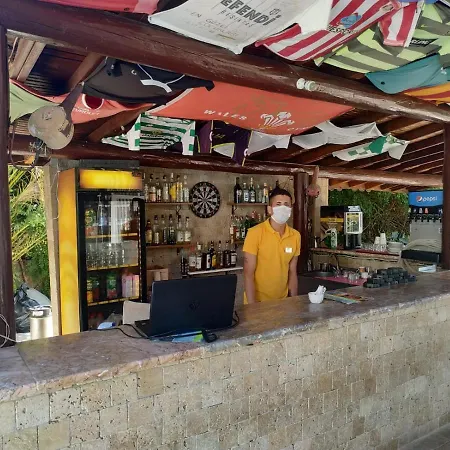 巴尔卡亚酒店 3*